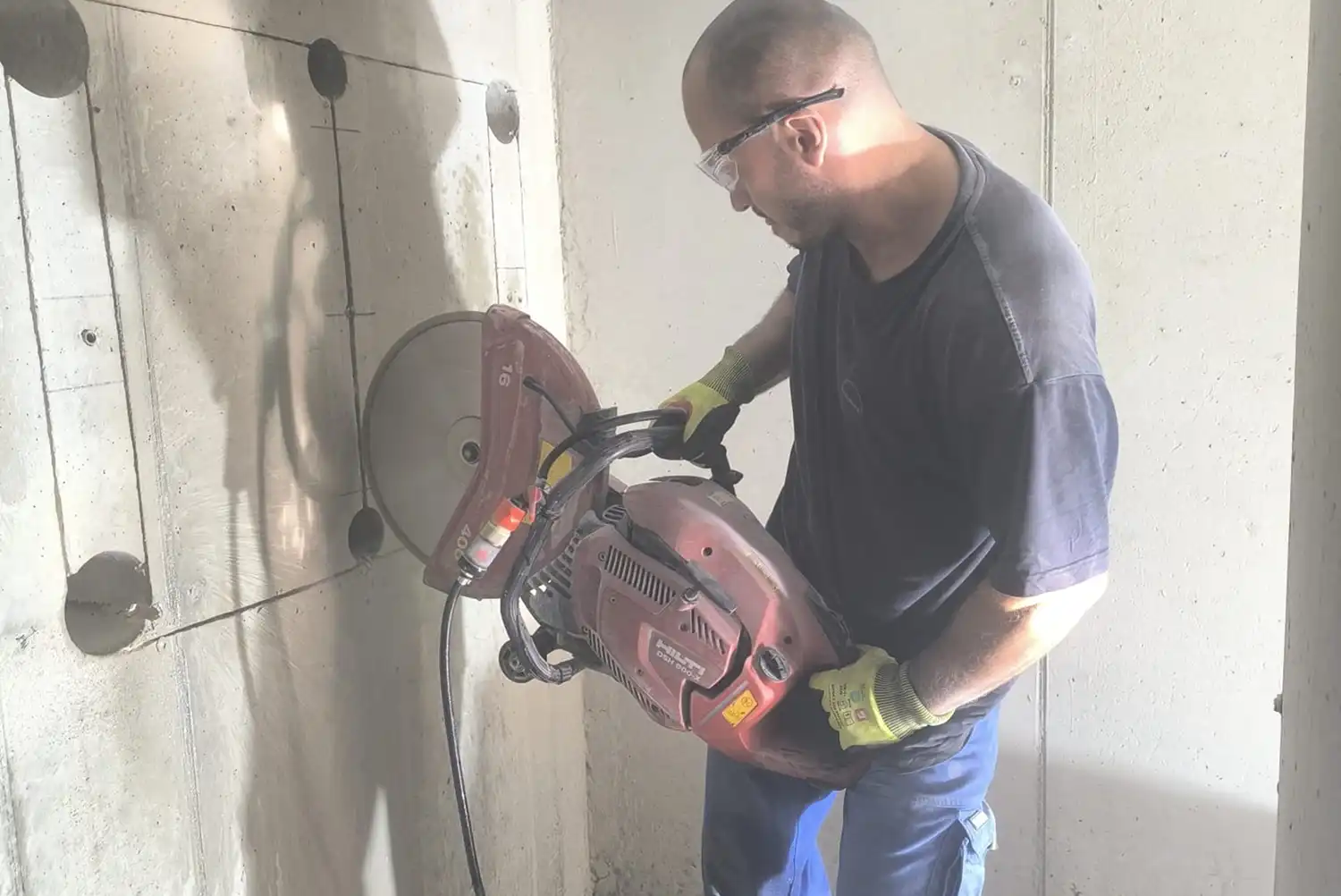 Betonschneiden und Bohren in Wien – Exakte Durchbrüche vom Fachbetrieb